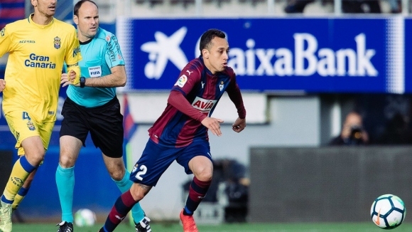 В двубой без значение и за двата отбора Ейбар победи