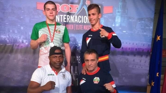 Българските боксьори спечелиха две титли от международния турнир в Мурсия
