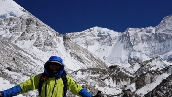 Българският алпинист Атанас Скатов изкачи връх Чо Ойо в Хималаите