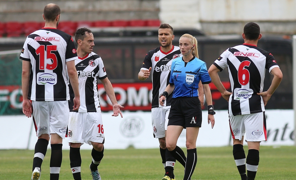 Отборът на Локомотив Горна Оряховица запази мястото си във Втора