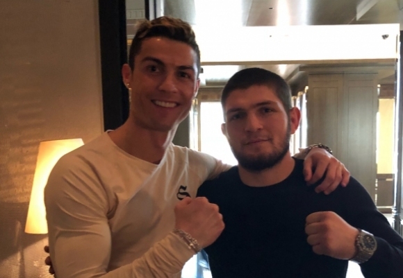 ММА звездата Хабиб Нурмагомедов покани футболиста Кристиано Роналдо за свой