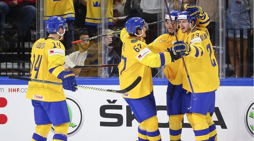 Защитаващият титлата си Швеция победи олимпийския шампион Русия с 3