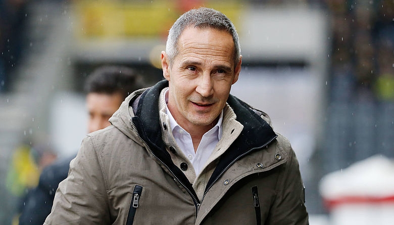 Старши треньорът на швейцарския Йънг Бойс Ади Хютер ще поеме