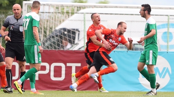 Днес в 17 30 часа на стадион Христо Ботев в