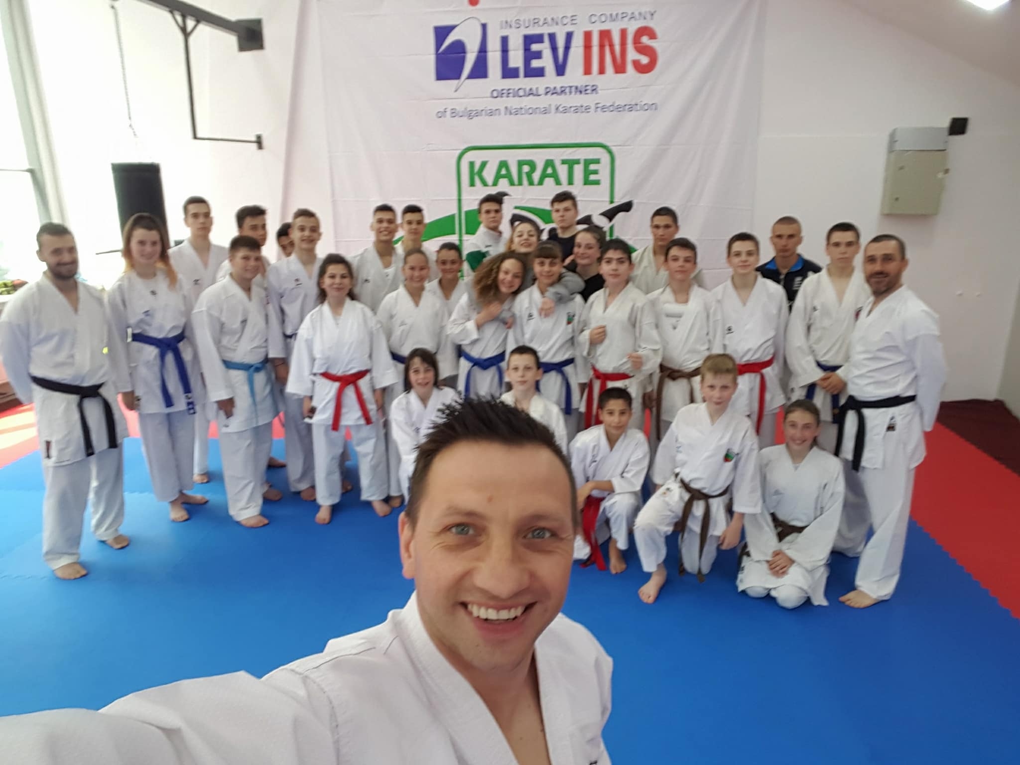 60 български каратеки ще участват в първия турнир от Младежката
