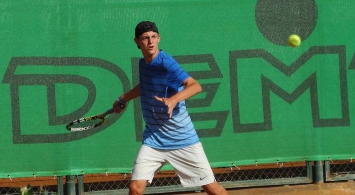 Александър Лазаров се класира за втория кръг на турнира по