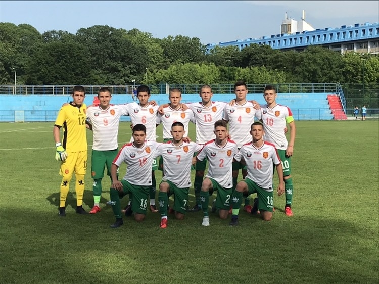 Националният отбор на България за юноши до 16 г набор