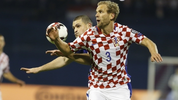 Хърватският защитник Иван Стринич потвърди, че ще играе за отбора