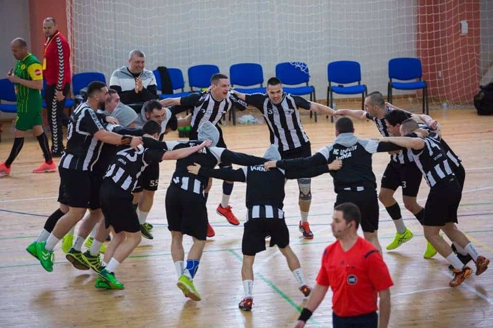 Хандбалният отбор на Локомотив Варна стана шампион на България за