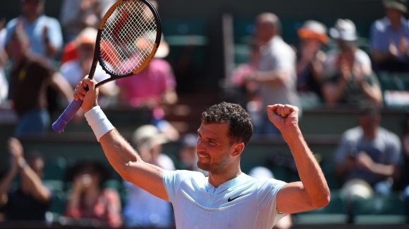 Най добрият ни тенисист Григор Димитров продължава днес участието си на