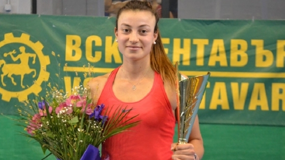 Българката Петя Аршинкова отпадна във втория кръг на турнира по