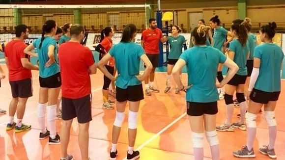 Волейболистките на България водени от Иван Петков направиха последна тренировка