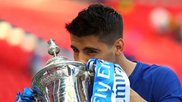 Нападателят на Челси Алваро Мората бе засечен в Торино Това