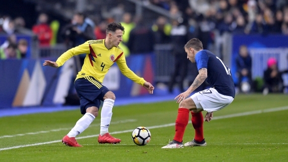 Десният защитник на ПСВ Айндховен Сантяго Ариас отрече да е