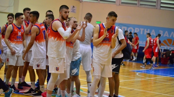 Отборът на БУБА Баскетбол триумфира с титлата при юношите до