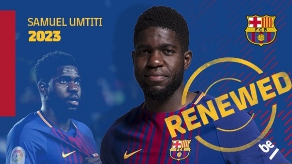 Защитникът на Барселона Самюел Юмтити удължи договора си с клуба