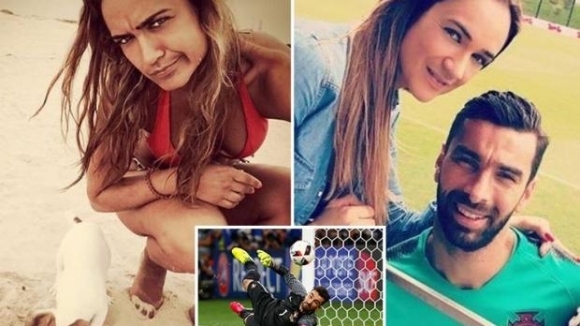 Футболистите от националния отбор на Португалия бяха посъветвани да мастурбират