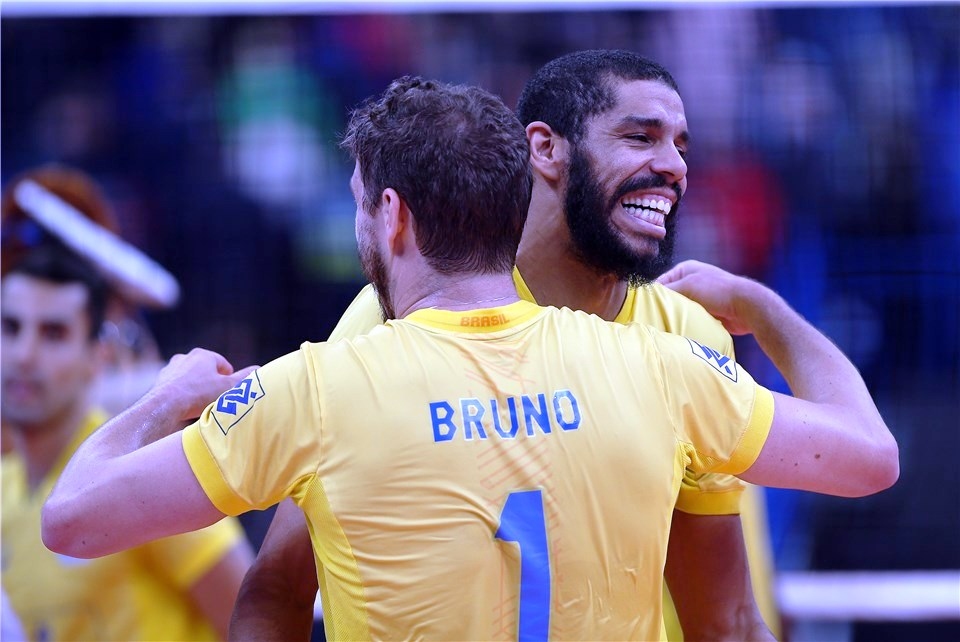Олимпийският волейболен шампион Бразилия постигна 5 а поредна и общо 6 а