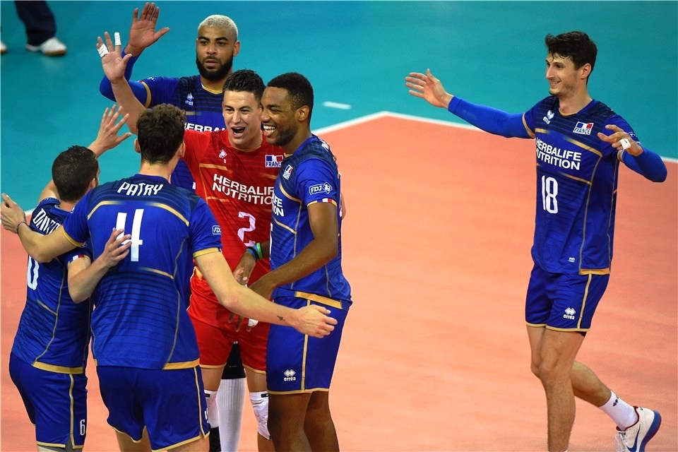 Националният волейболен отбор на Франция записа бърза 5 а победа в