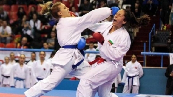 Българката Александра Стублева постигна победа и загуба на силния турнир