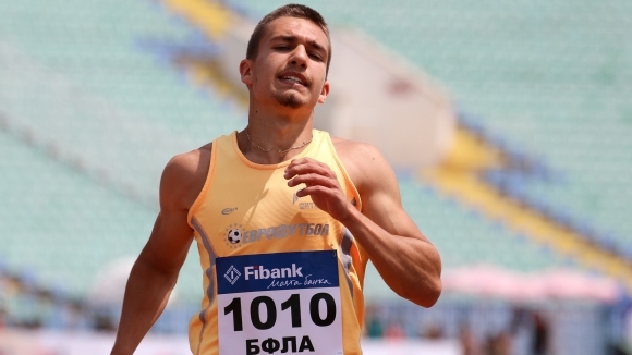 Антонио Иванов (Атлетик-София) продължава да печели през сезона и да