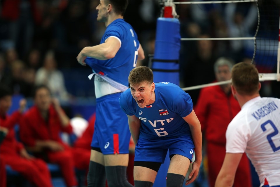 Европейският волейболен шампион Русия записа трудна но чиста победа над