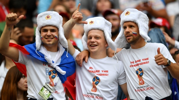 Чуждестранните фенове заминаващи за световното първенство по футбол в Русия