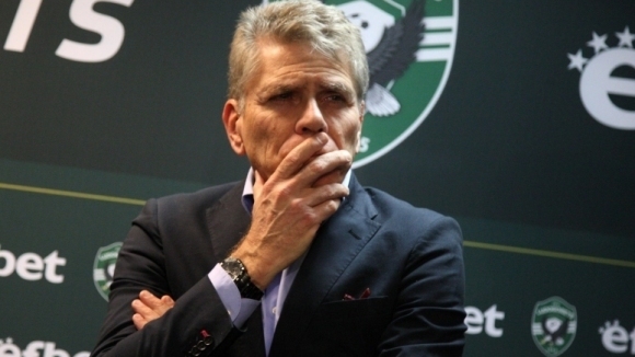 Колумбийско крило е попадна shy ло в полезрението на Лудогорец