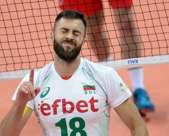 Волейболният национал Николай Николов е силно желан от шампиона на