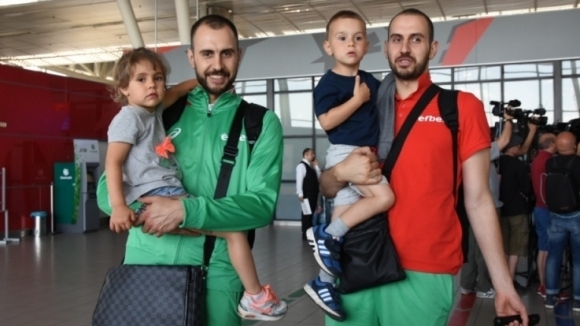 Българските волейболисти Николай Николов и Георги Братоев се качиха в
