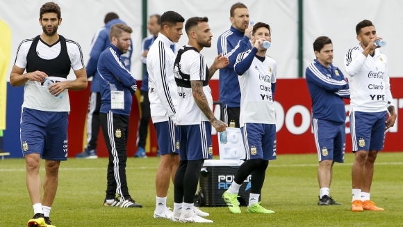 Внезапен допинг контрол изненада националния отбор на Аржентина Шестима футболисти