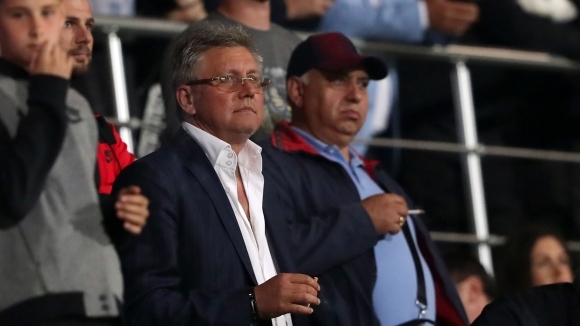 Мистериозният италиански бизнесмен който проявява интерес към акциите на Локомотив