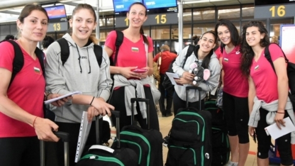 Женският национален отбор по волейбол на България който е воден