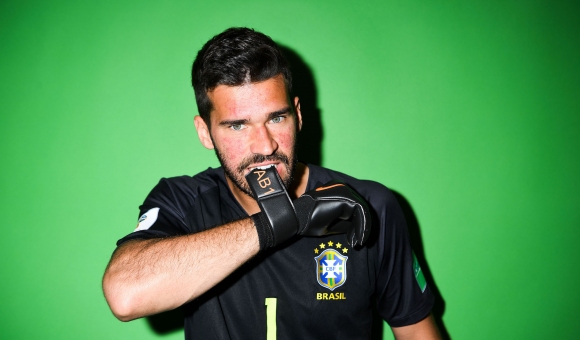 Реал Мадрид е много близо до привличането на вратаря Алисон