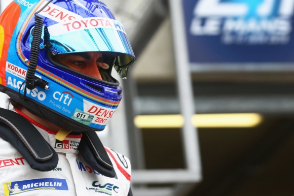 Toyota отрече че ще фаворизира Фернандо Алонсо и неговия екип