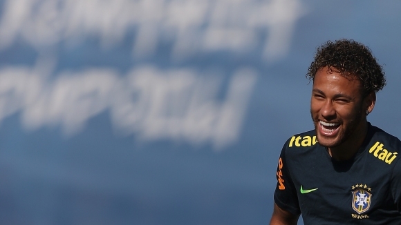 Бразилската звезда Неймар даде интервю за Redeglobo преди дебюта на