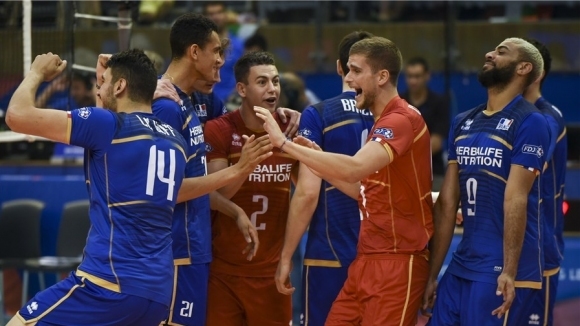 Мъжкият национален отбор на Франция оглавява класирането във Волейболната лига на