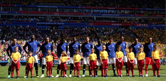 Крилото на Франция Килиан Мбапе се превърна в най младия футболист