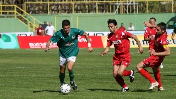 Бившият футболист Марио Метушев който закла приятел и сам бе