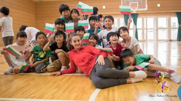 Българският национален отбор по художествена гимнастика продължава лагера си в