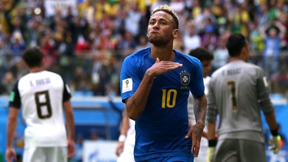 Бразилия и Коста Рика излизат един срещу друг на Санкт