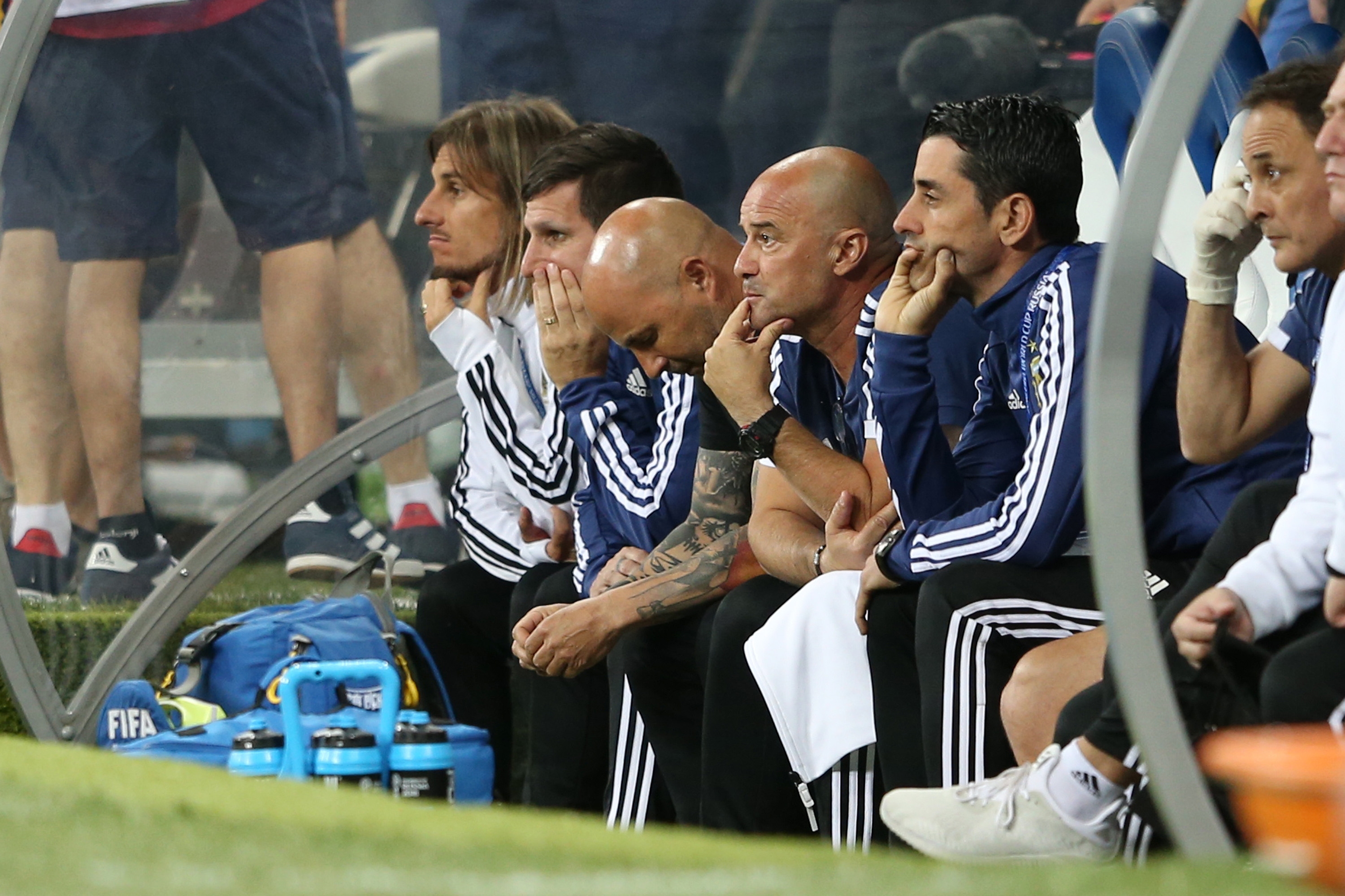 Журналистите от аржентинския спортен канал TyC Sports приеха много тежко