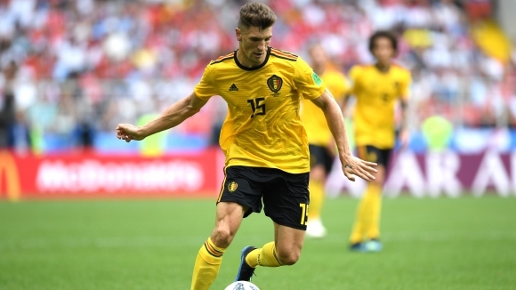 Отборите на Наполи Валенсия и Севиля са започнали преговори с