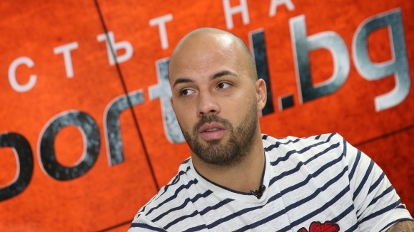 Родният вратар Николай Михайлов вече е свободен агент научи Sportal bg