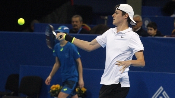 Александър Лазаров се класира за четвъртфиналите на турнира по тенис