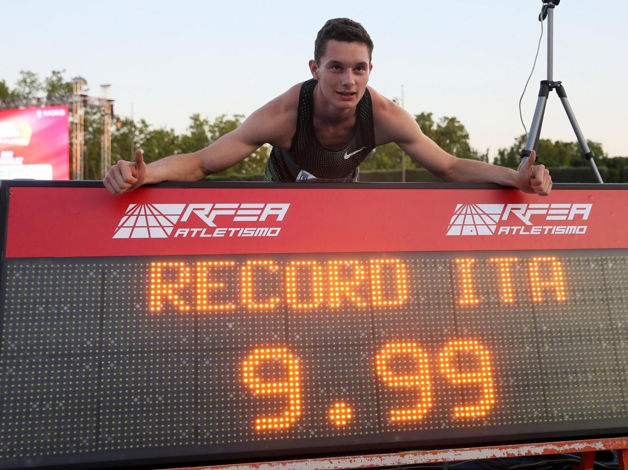 Само преди седмица един 20 годишен младеж стана първият италиански спринтьор