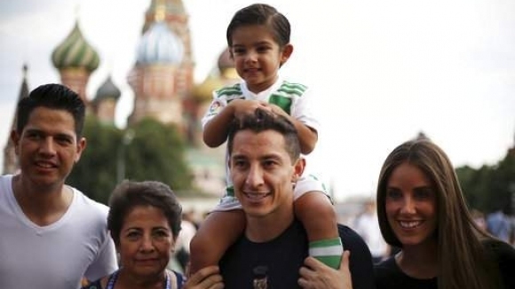 Селекционерът на Мексико и част от футболистите на тима разгледаха