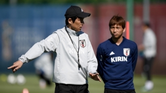 Старши треньорът на Япония Акира Нишино ден преди осминафинала на