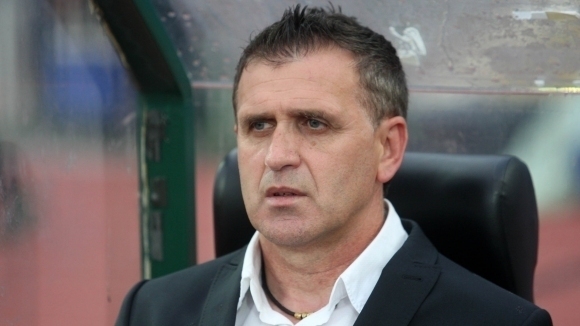 Треньорът на Локомотив Пловдив Бруно Акрапович коментира пред Тема спорт