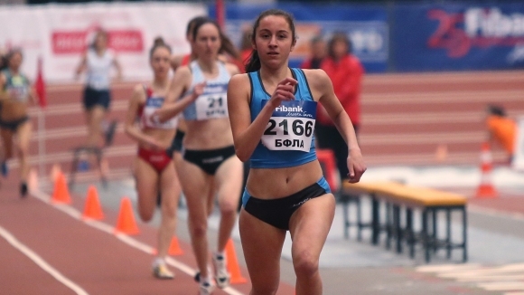 Шампионката на България на 1500 и 3000 метра за девойки